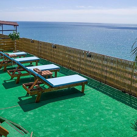 Sea View Apartments Одесса Экстерьер фото