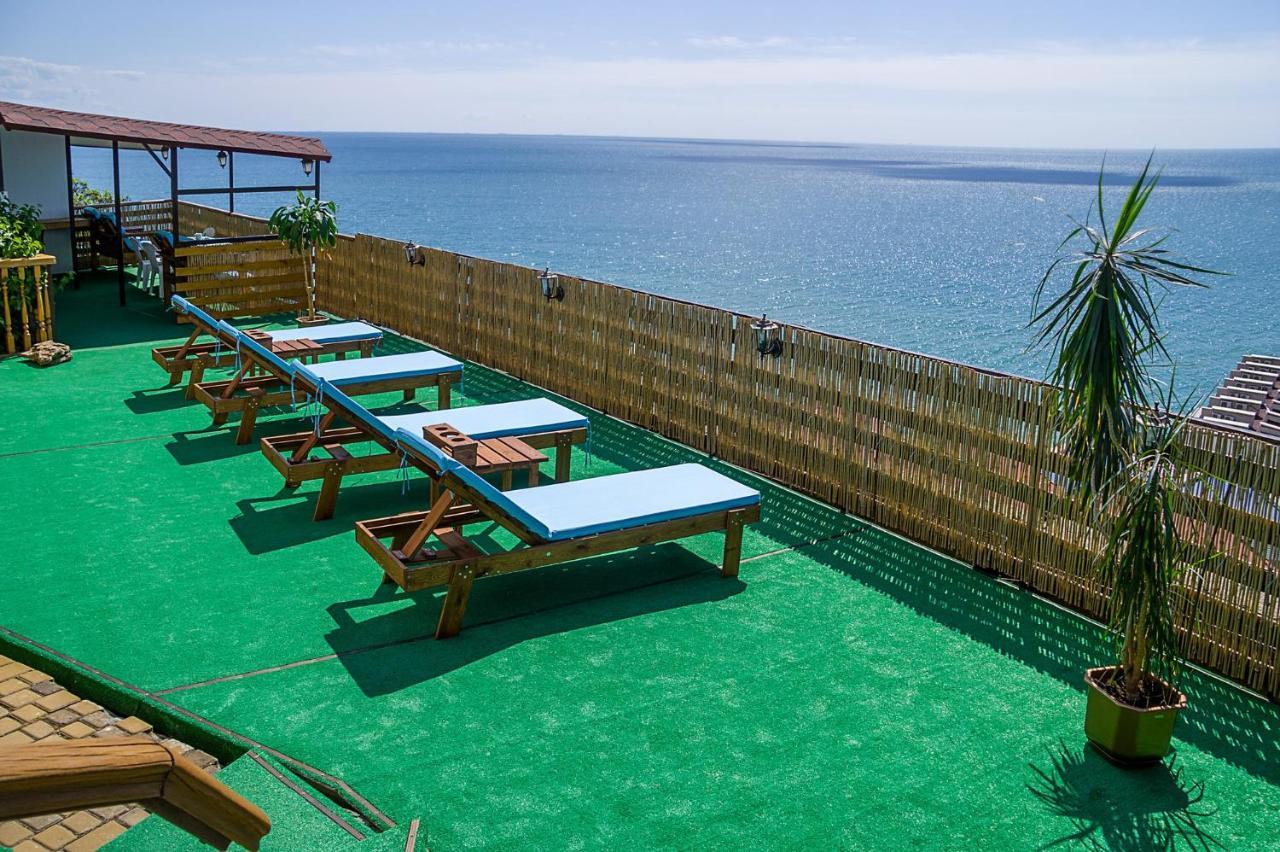 Sea View Apartments Одесса Экстерьер фото