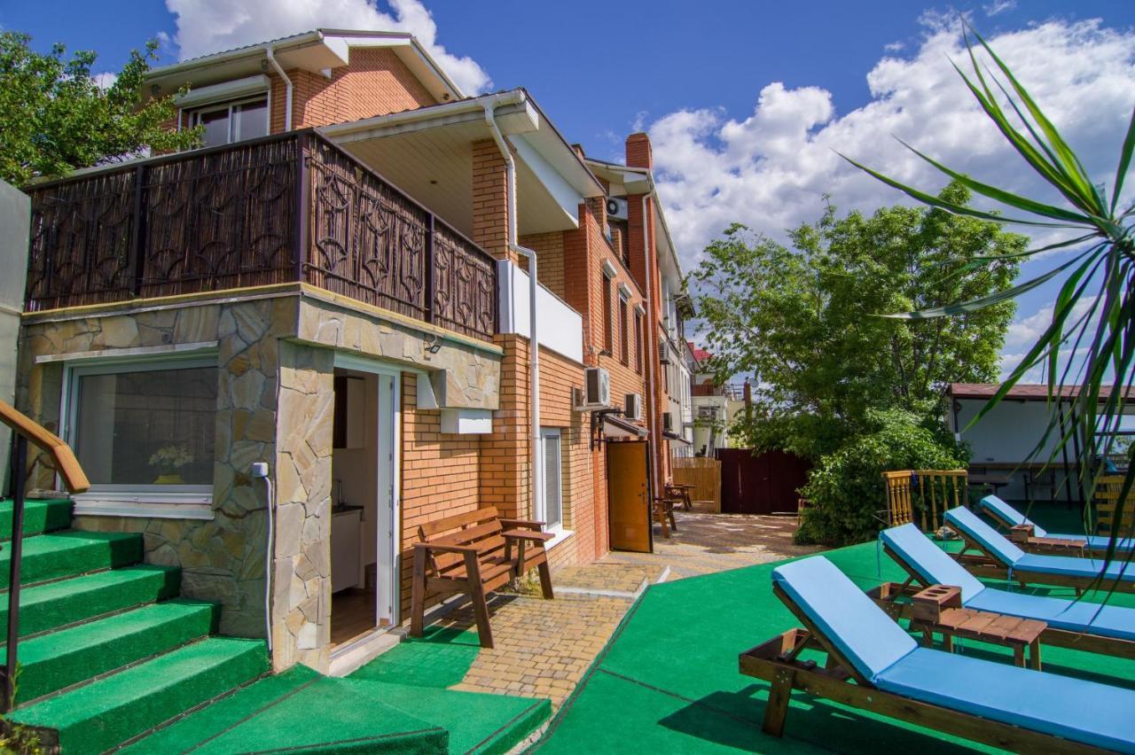 Sea View Apartments Одесса Экстерьер фото