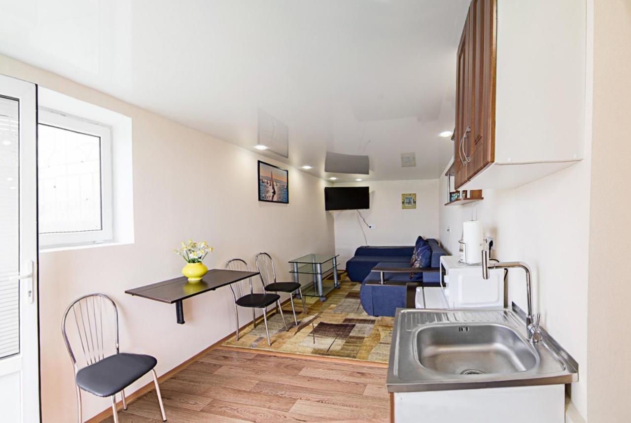 Sea View Apartments Одесса Экстерьер фото